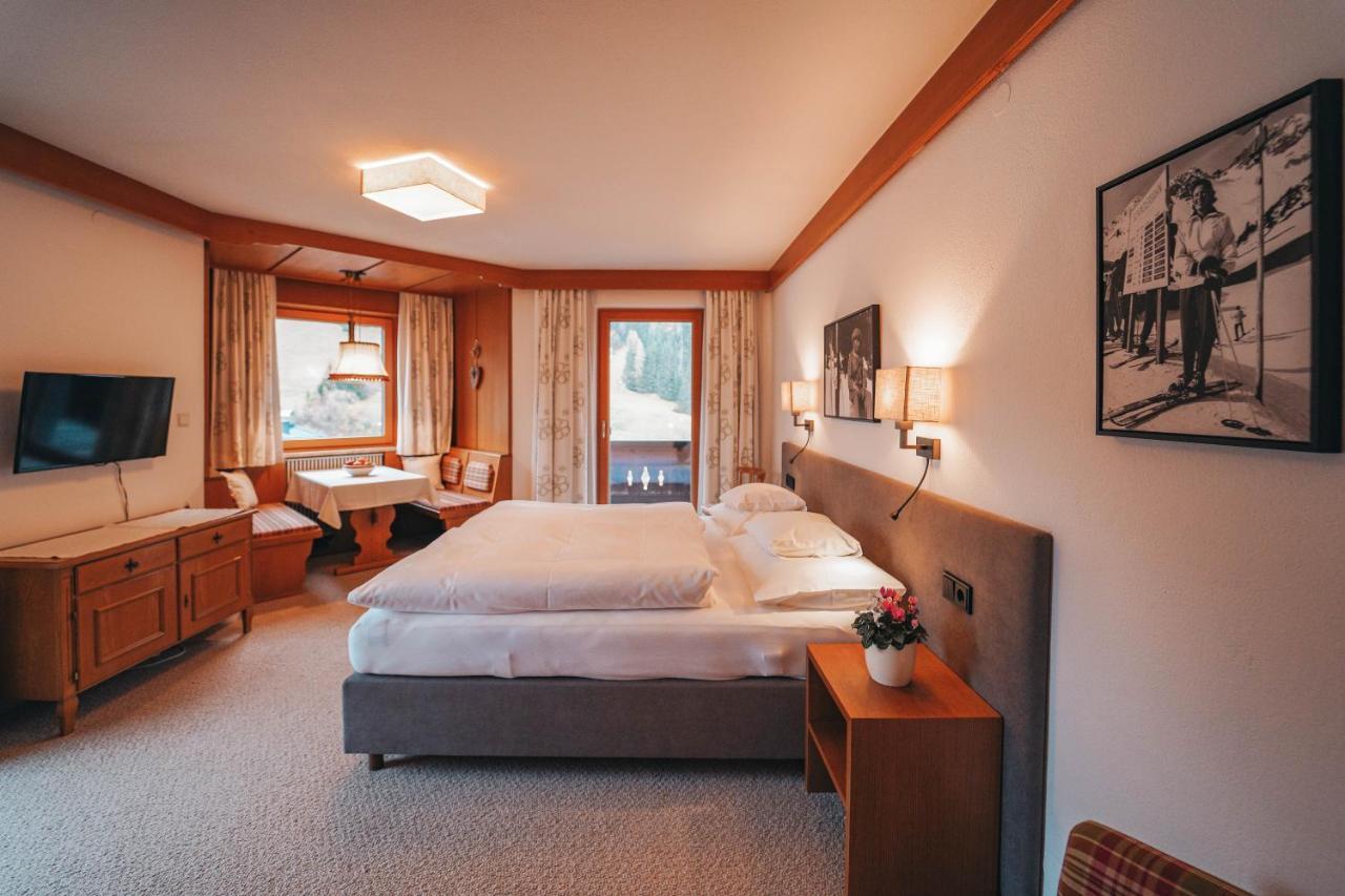 Hotel Garni Almjur ซังคท์อันทอนอัมอาร์ลแบร์ก ภายนอก รูปภาพ
