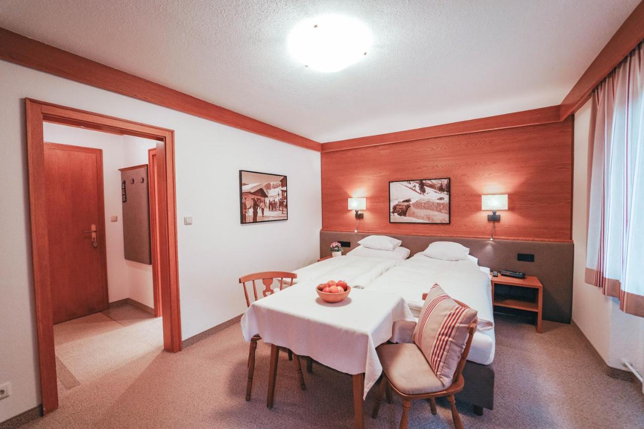 Hotel Garni Almjur ซังคท์อันทอนอัมอาร์ลแบร์ก ภายนอก รูปภาพ