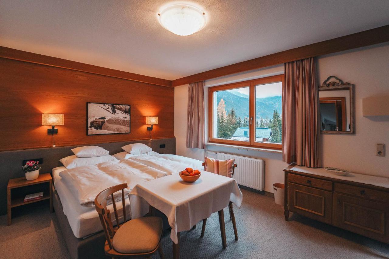 Hotel Garni Almjur ซังคท์อันทอนอัมอาร์ลแบร์ก ภายนอก รูปภาพ