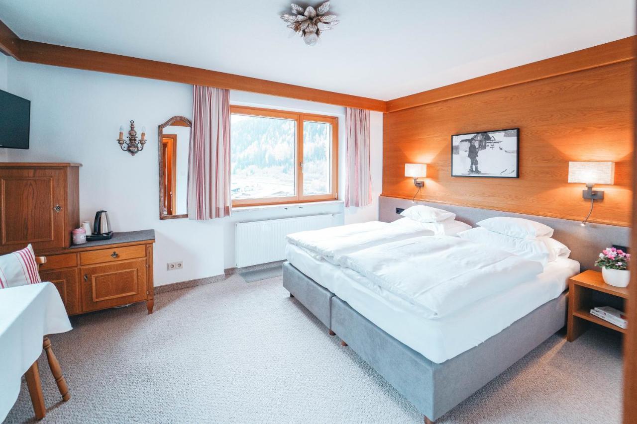 Hotel Garni Almjur ซังคท์อันทอนอัมอาร์ลแบร์ก ภายนอก รูปภาพ