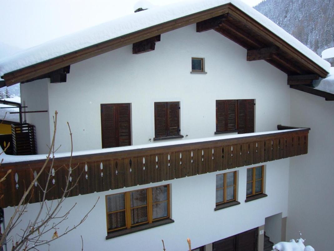 Hotel Garni Almjur ซังคท์อันทอนอัมอาร์ลแบร์ก ภายนอก รูปภาพ