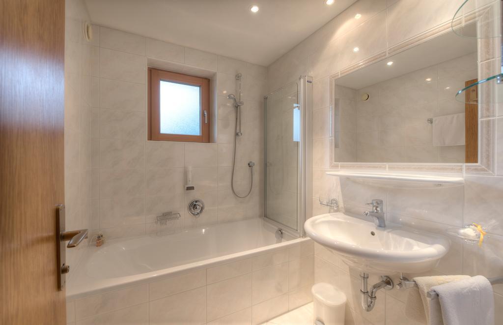 Hotel Garni Almjur ซังคท์อันทอนอัมอาร์ลแบร์ก ภายนอก รูปภาพ